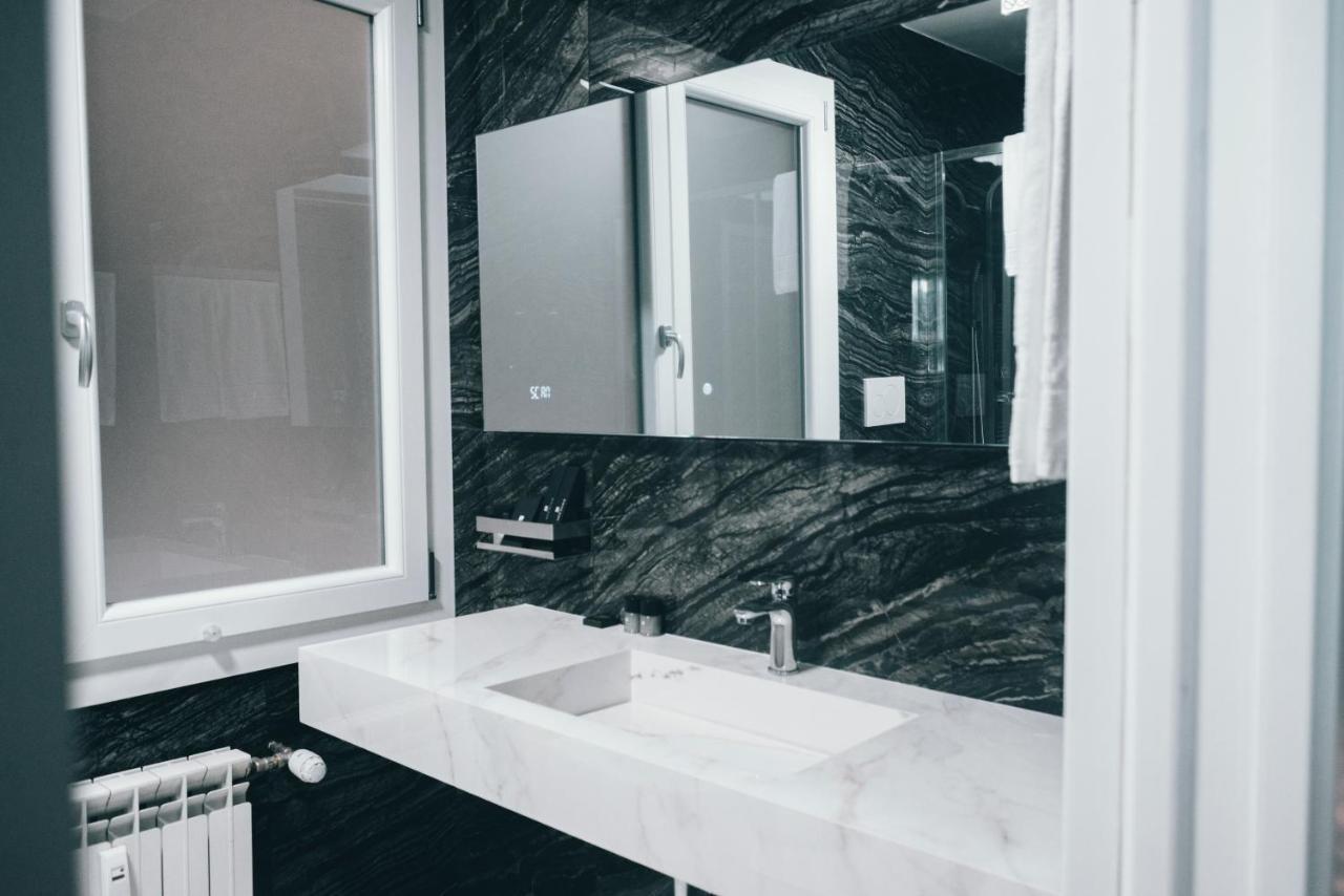 Gregorio VII Luxury Suites San Damaso Rzym Zewnętrze zdjęcie